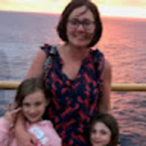 Meet your Posher, Selena